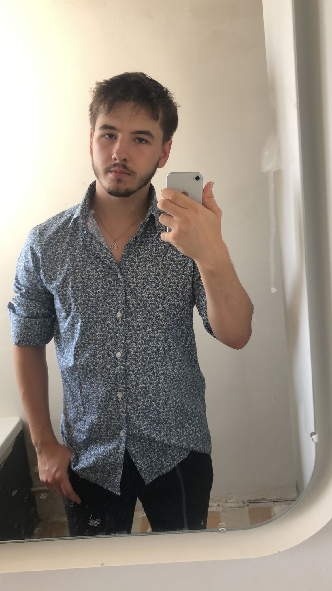 Amady - Casariche - Sevilla | Gay